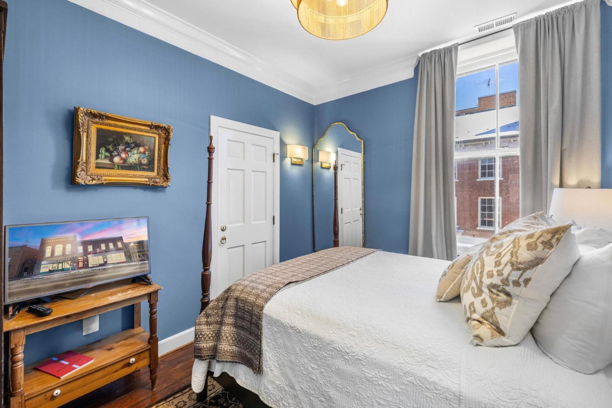 Leesburg Colonial Inn Dış mekan fotoğraf
