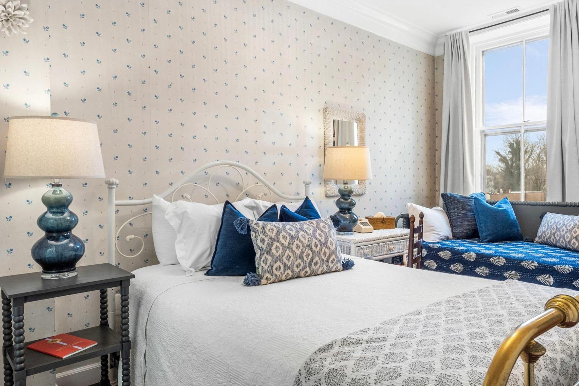 Leesburg Colonial Inn Dış mekan fotoğraf